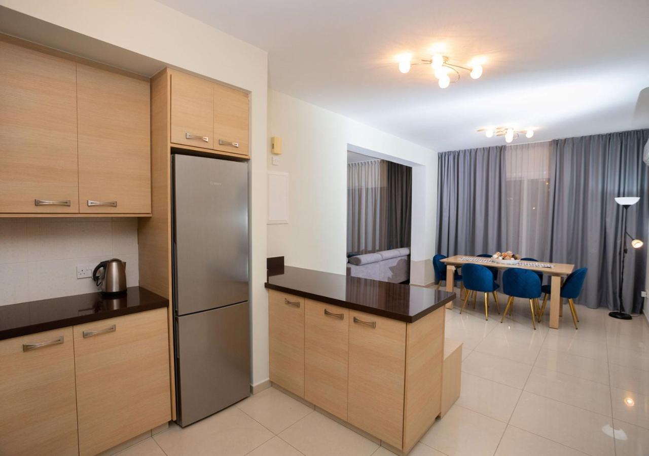 Apartament Bay View Gardens By Trulycyprus *